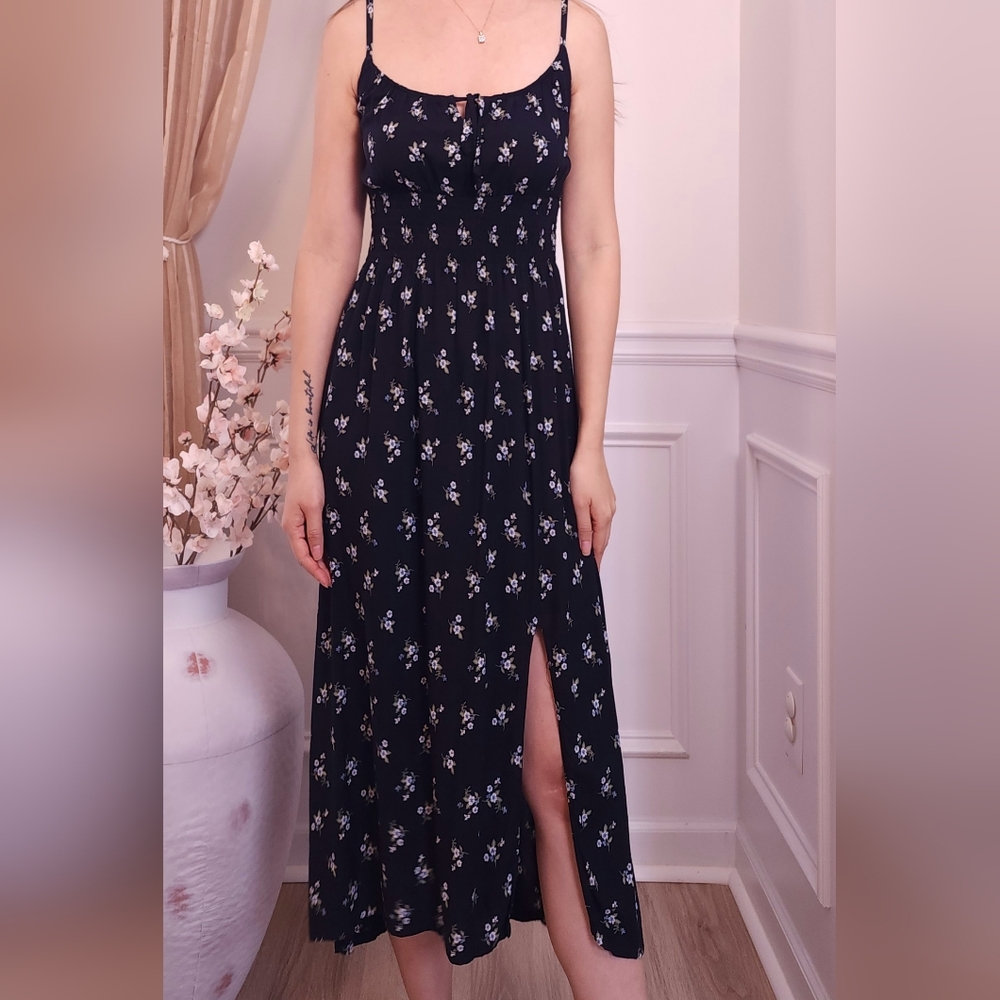 Hollister midi dress